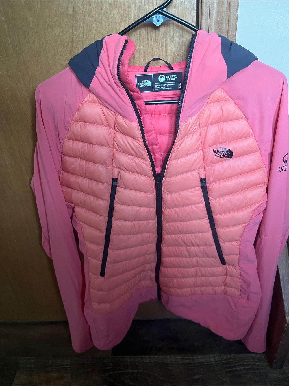 The North Face Women's Coral Pink Hybrid Insulated Hooded Jacket